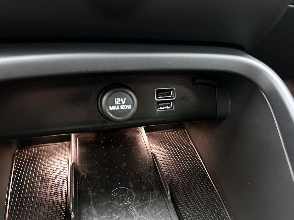 49446815 volvo xc40 1 5 t5 r design panorama dak trekhaak climate pack camer 63