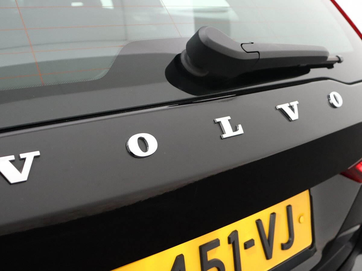 35636906 volvo v60 2 0 b4 plus bright 120b83