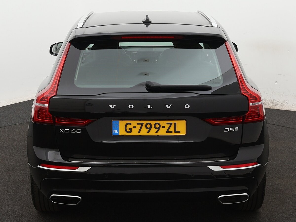 36110625 volvo xc60 2 0 b5 inscript 88