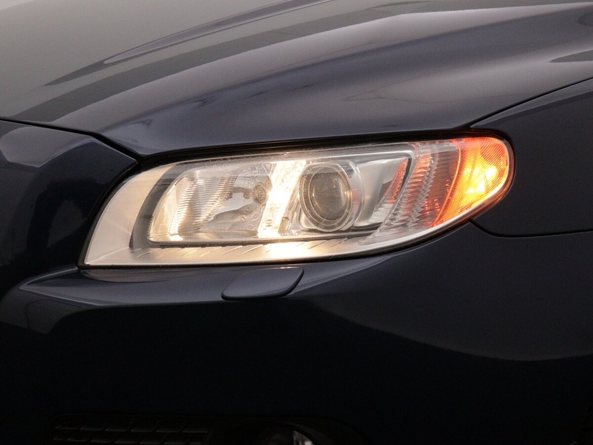 43852240 volvo v70 1 6 t4 limited edition fa117f