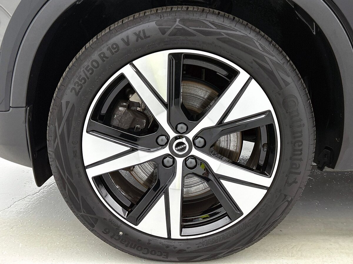 45916109 volvo xc40 1 5 t4 recharge r design 360ao camera panoramadak trekhaak 06