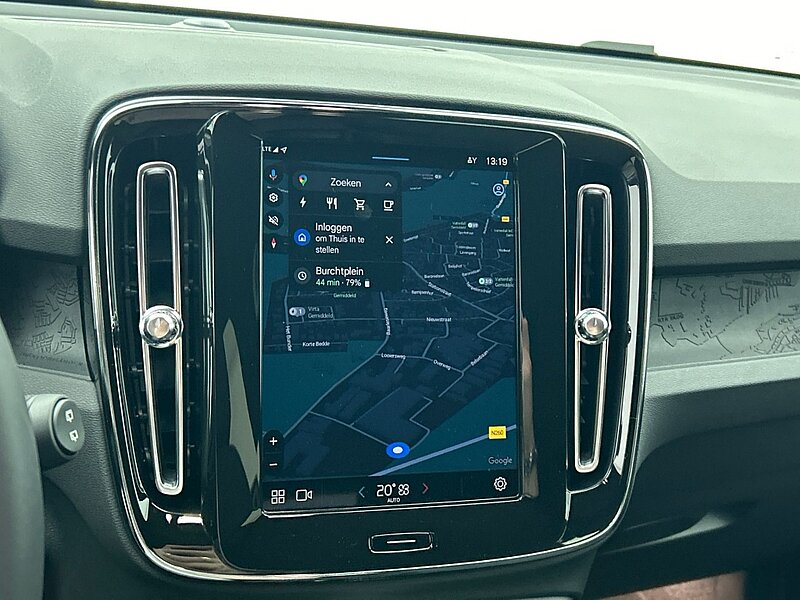 46247872 volvo xc40 extended range core 82 kwh 6 13