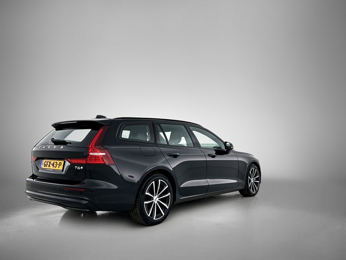46060619 volvo v60 2 0 t6 awd plus dark 360a camera trekhaak panoramadak 5 02