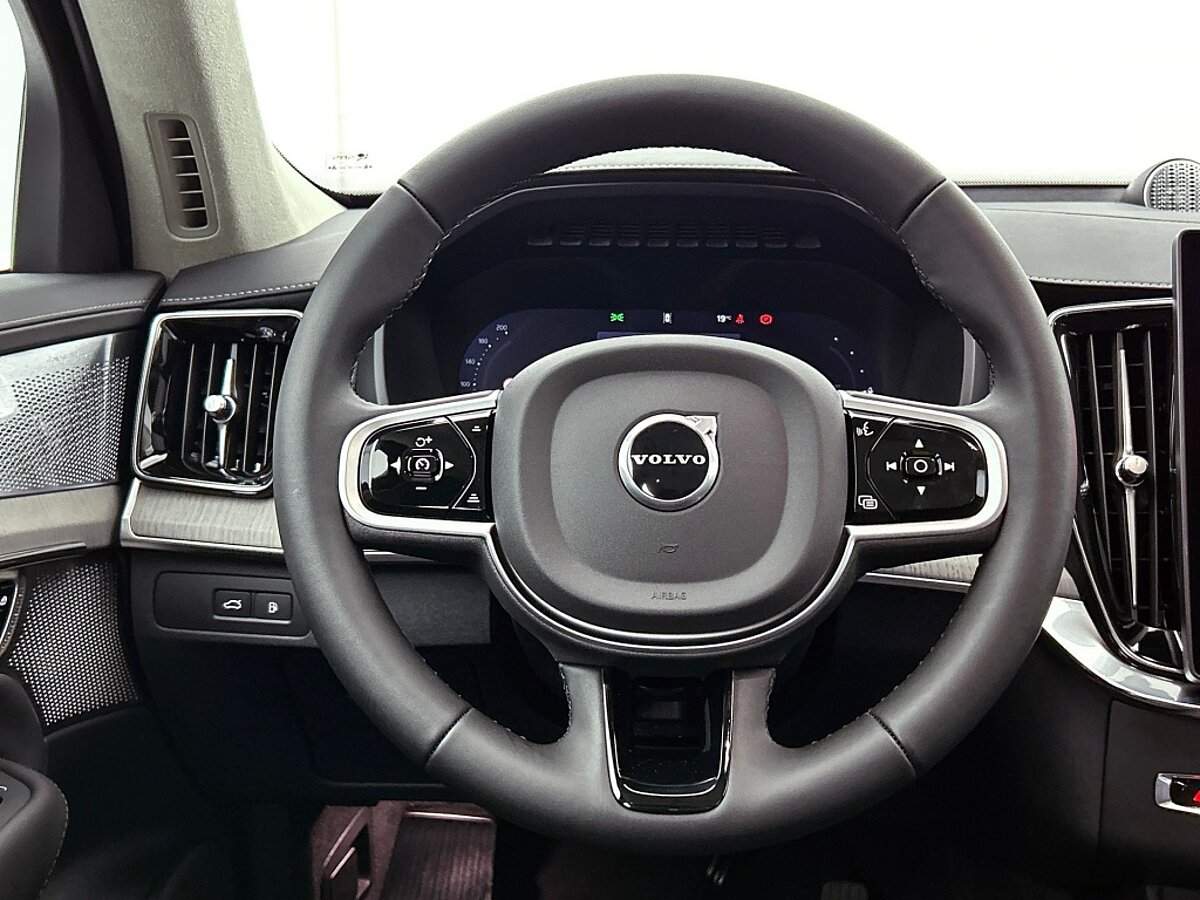 46513456 volvo xc90 2 0 t8 awd ultra dark voorraad bowers wilkins luchtvering 31