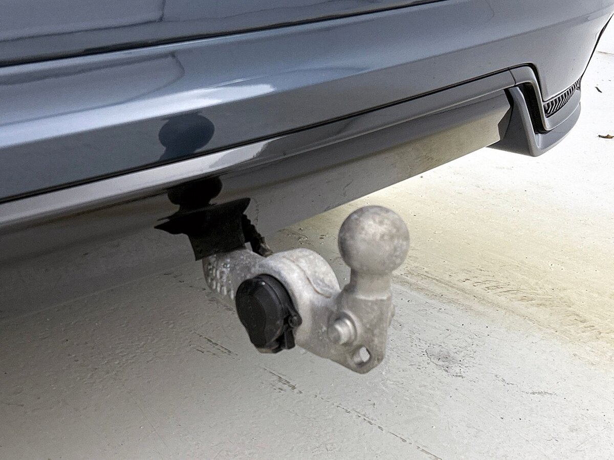 48760534 volvo xc60 2 0 t6 awd dark 42858b