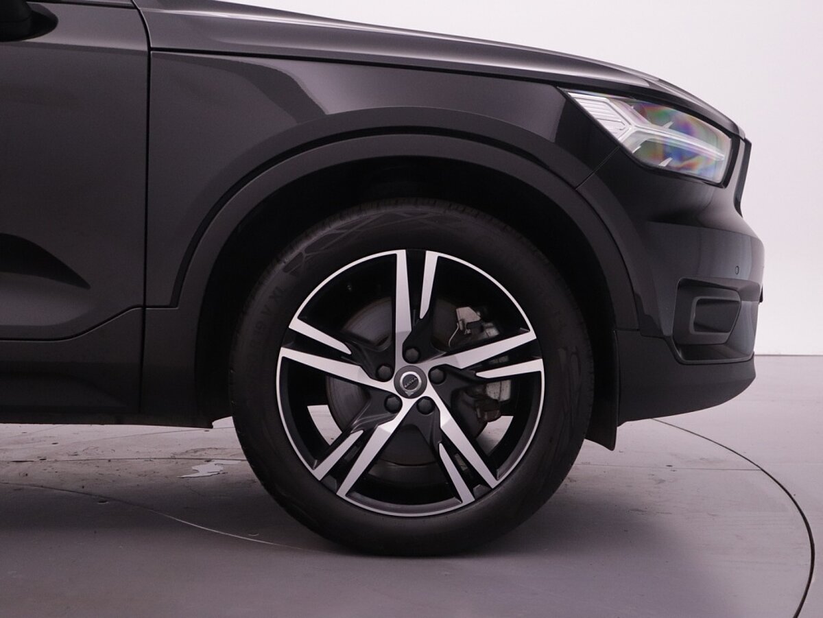 34459906 volvo xc40 1 5 t5 recharge r design ac1939