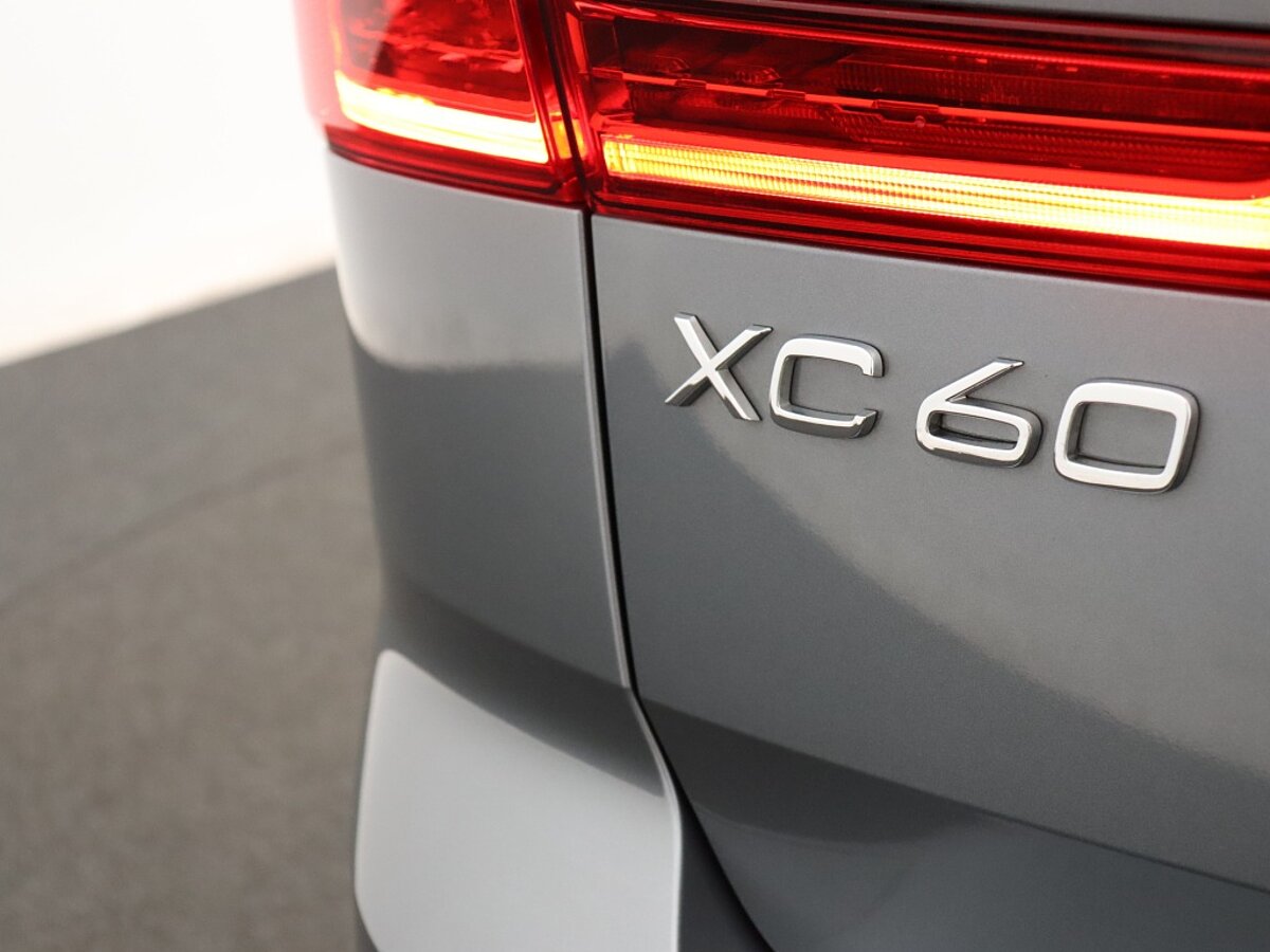 35868279 volvo xc60 2 0 t5 awd momentum 291d11