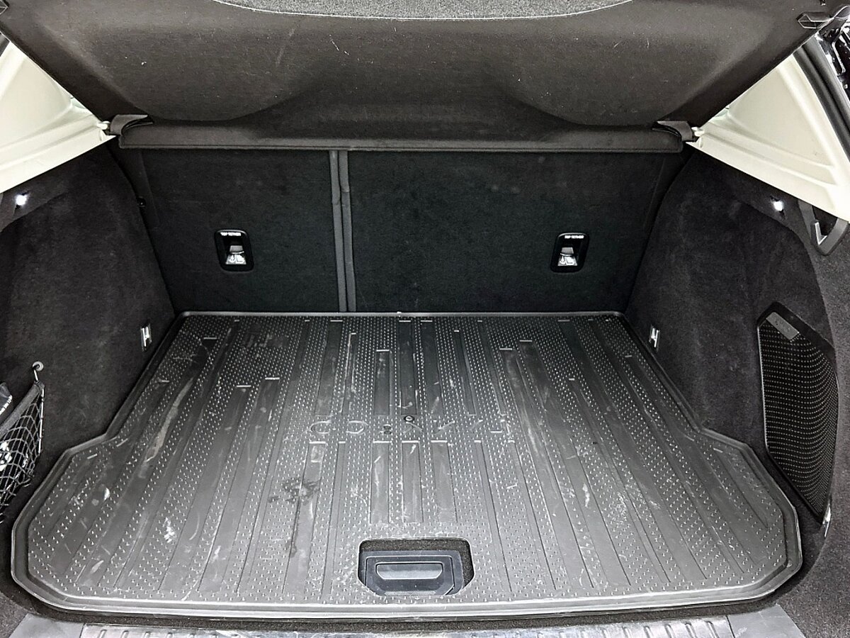 46220827 lynk co 01 1 5 hybride rijklaar inclusief 12 maanden garantie 55