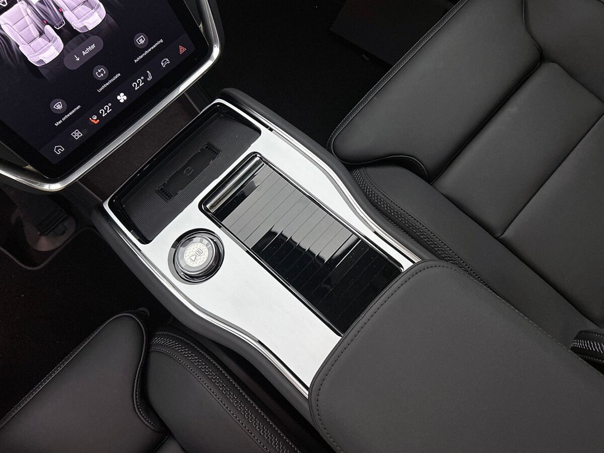 48676506 volvo ex90 ex 90 2wd core 7 zitter voorraad onyx black nordico microt cc49c7