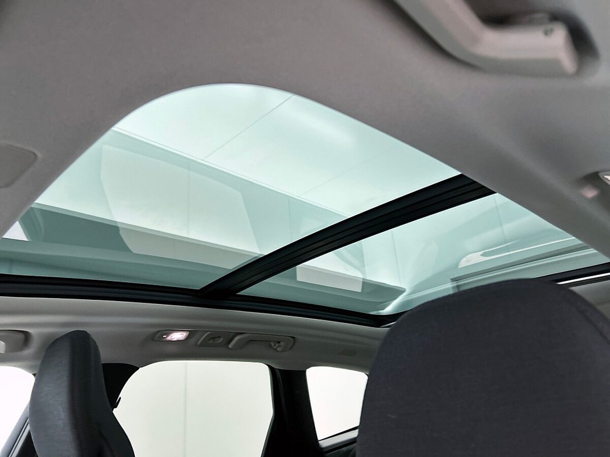 49424857 volvo xc60 2 0 t6 plug in hybrid awd inscription 84