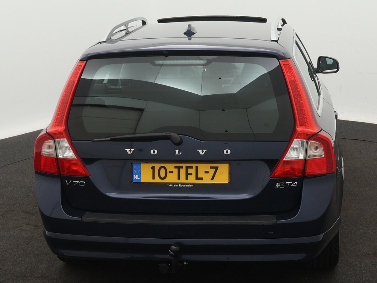 43852240 volvo v70 1 6 t4 limited edition 9 04