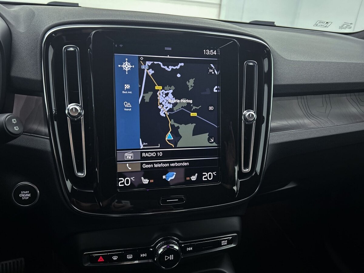 45707624 volvo xc40 1 5 t5 plus dark 32