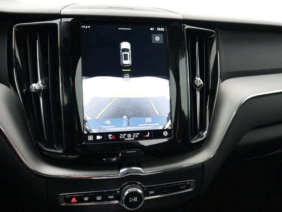 43852731 volvo xc60 2 0 t8 awd plus black edition trekhaak harman kardon full 994612