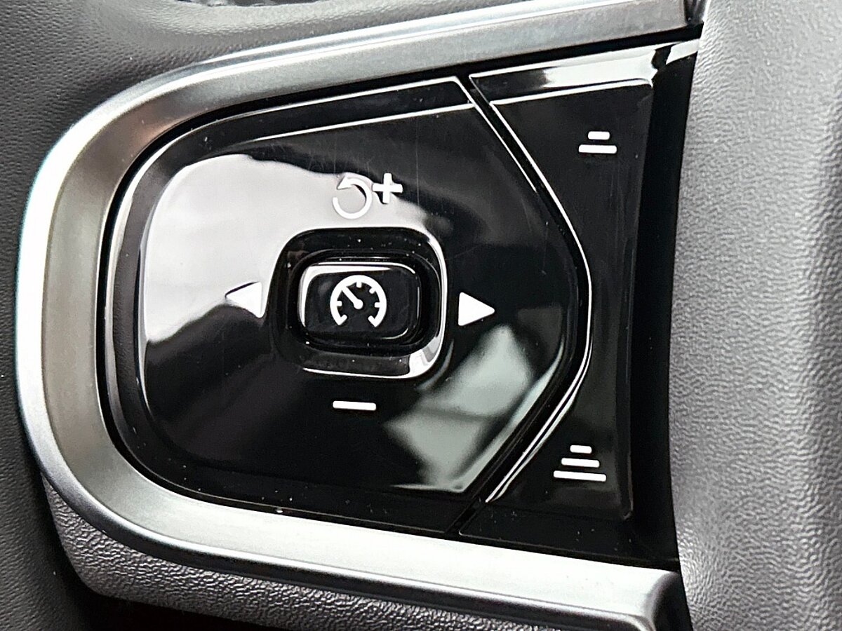 45432918 volvo xc60 2 0 t6 plus panorama dak trekhaak 360 camera 56