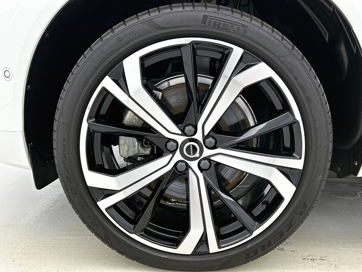 46177493 volvo xc60 2 0 t6 dark panorama dak black pack 21 inch h k 50
