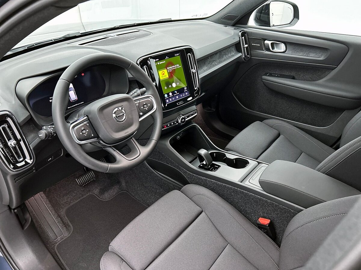 46536155 volvo ex40 extended range plus dark 82kwh 8 05