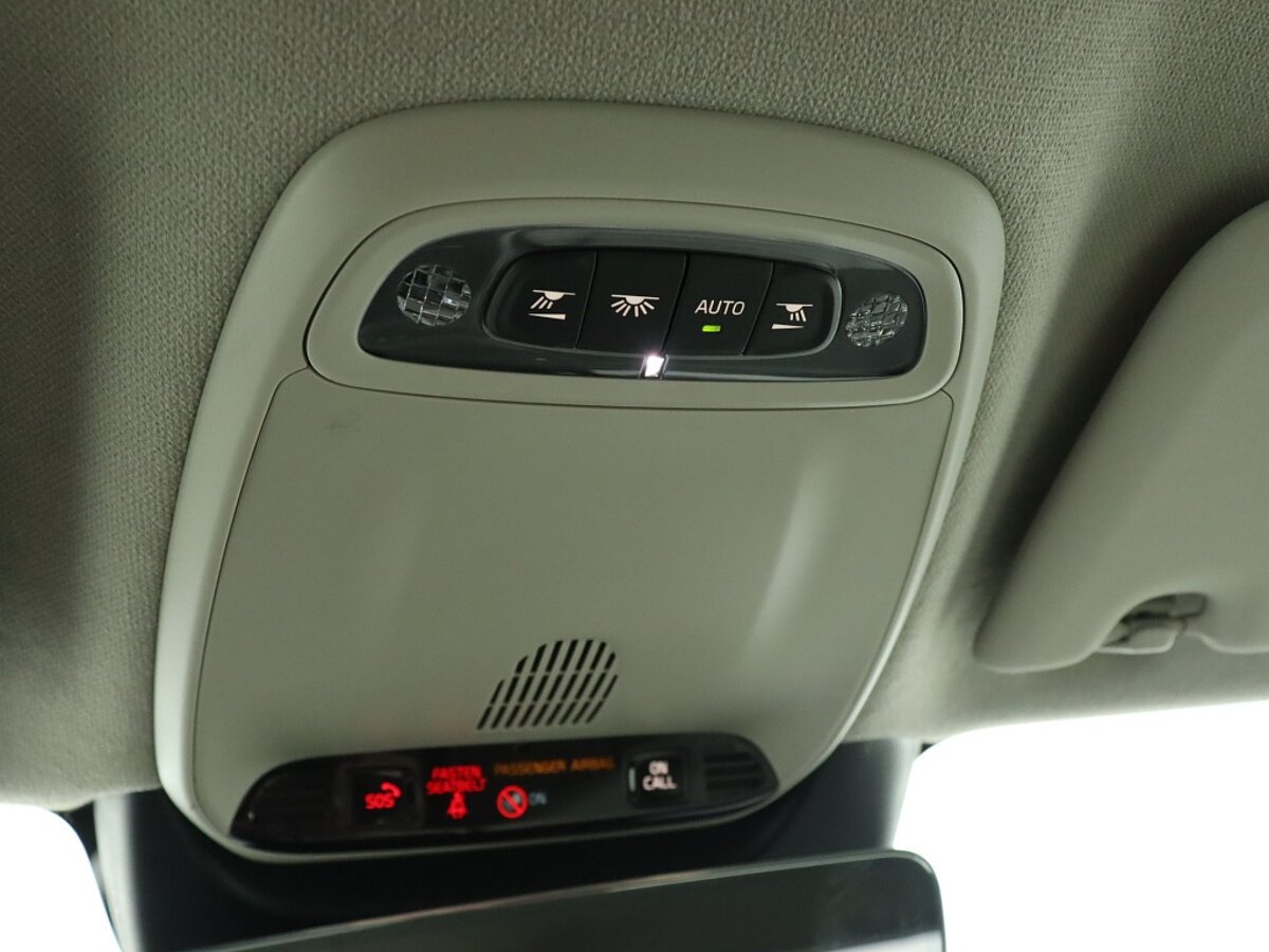 35636973 volvo xc40 1 5 t5 recharge inscription 15