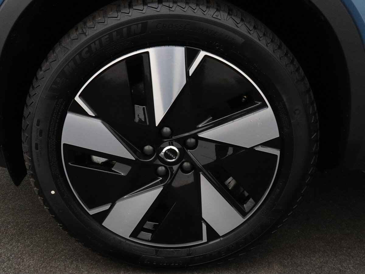 40448916 volvo xc40 single core 69 kwh navi camera pre conditioning cruise f6a795