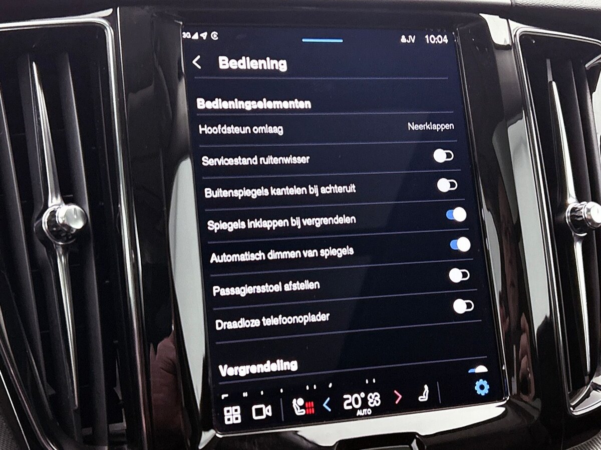 43680818 volvo xc60 2 0 t8 awd plus dark harman kardon panoramadak 21 lm velg 03