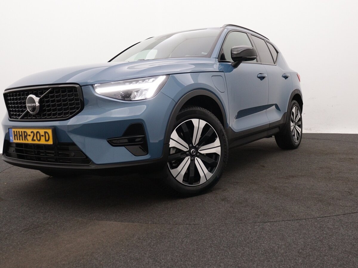 44035279 volvo xc40 1 5 t4 plus dark 360a camera 96