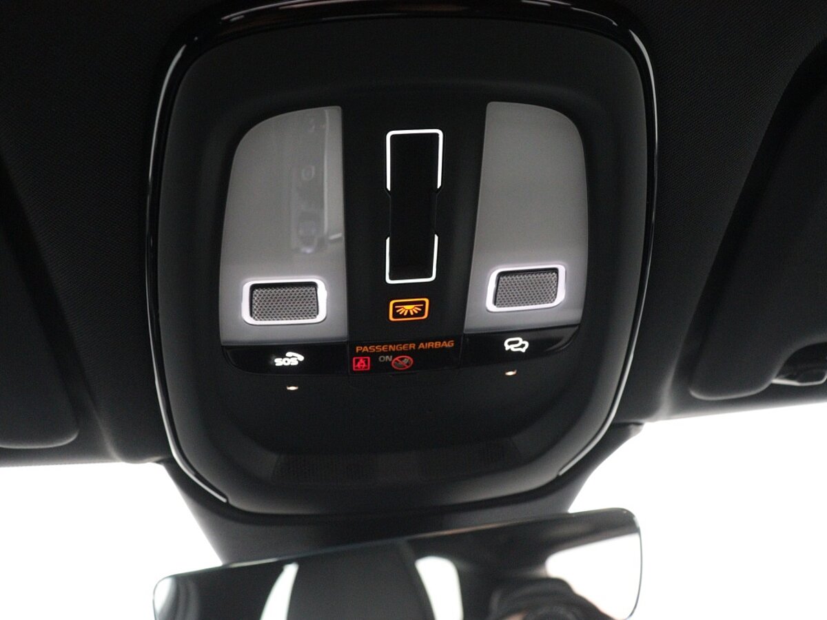 45353278 volvo xc60 2 0 t6 awd ultimate dark 62
