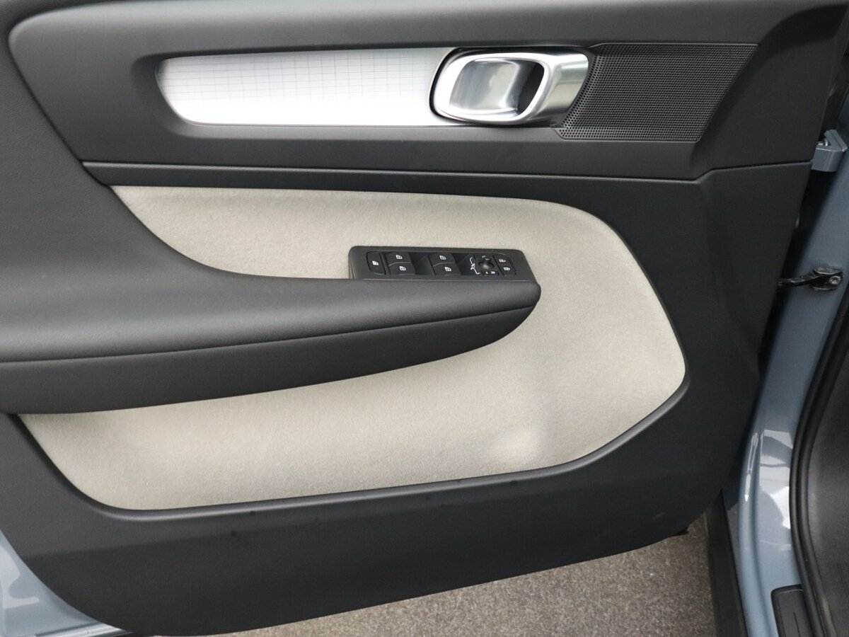 34949421 volvo xc40 1 5 t3 momentum pro panoramadak lederen interieur 14