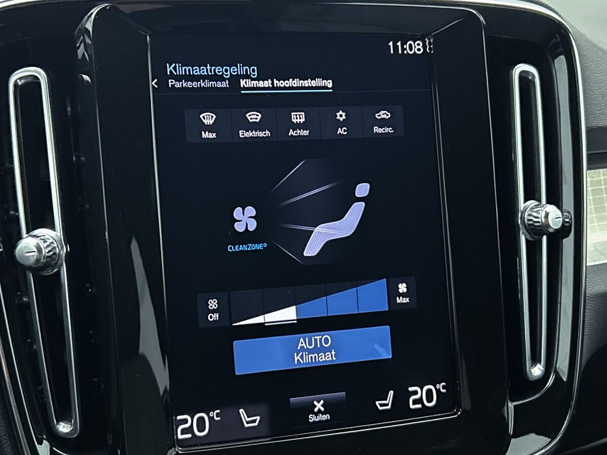 45055180 volvo xc40 1 5 t4 recharge plus dark trekhaak harman kardon 42