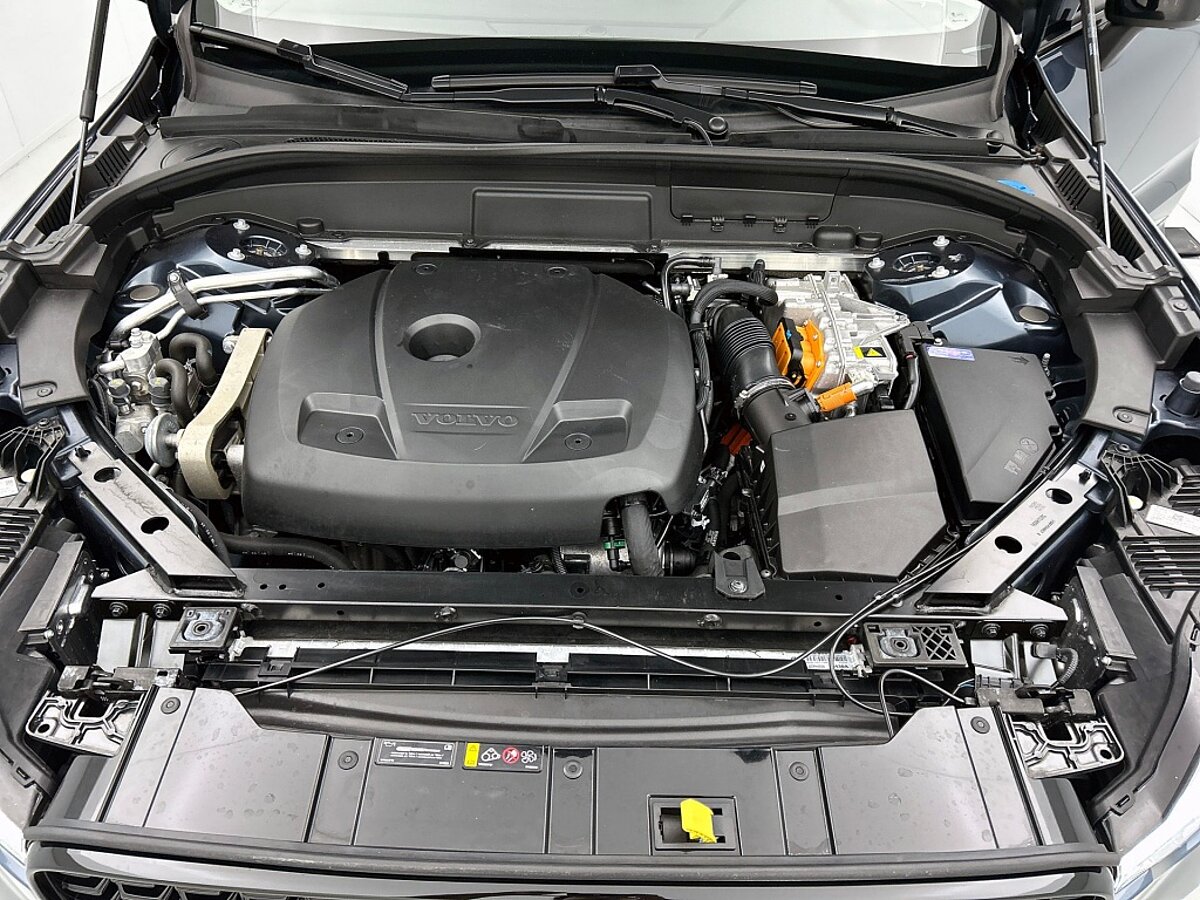 46744793 volvo xc60 2 0 t6 plus dark panorama dak all season trekhaak 00d042