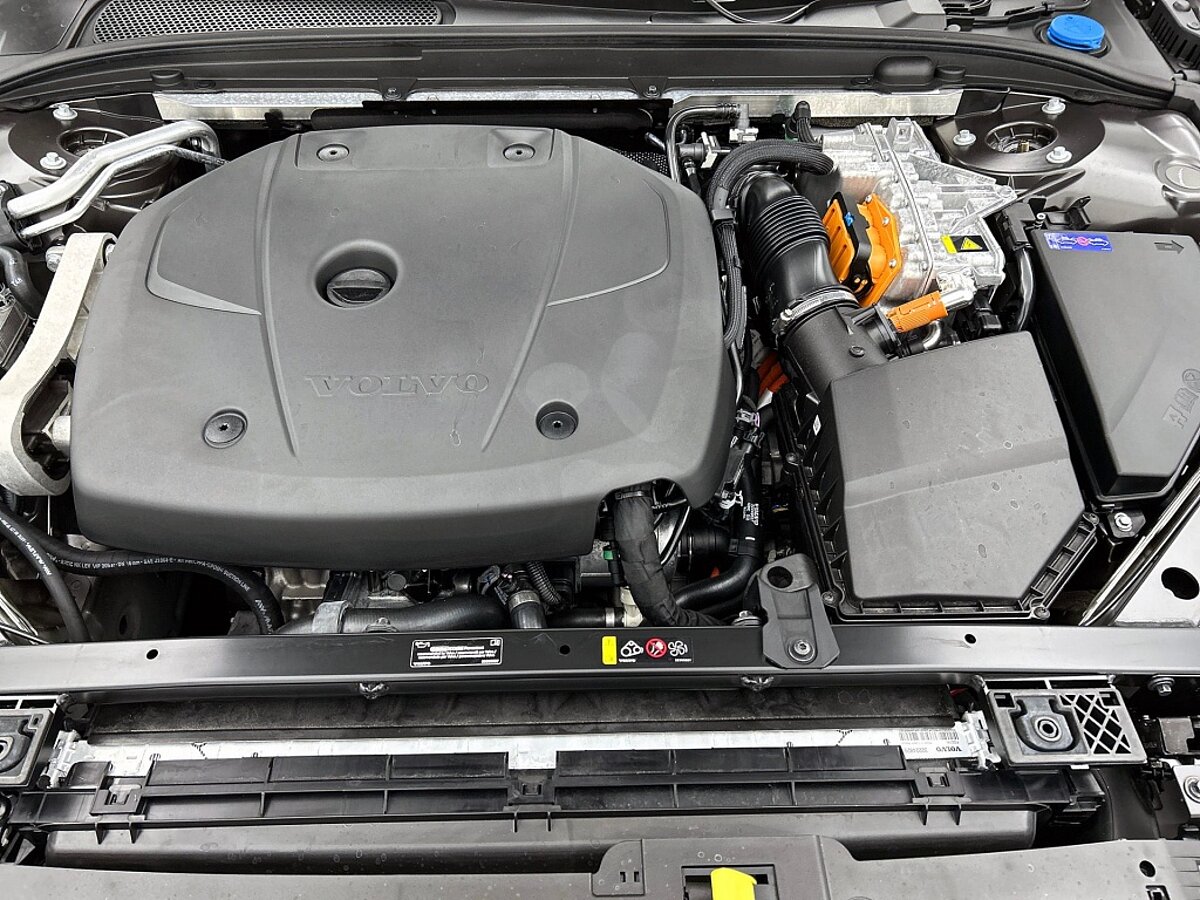 47464303 volvo v60 t6 awd recharge plus dark trekhaak e8c81e