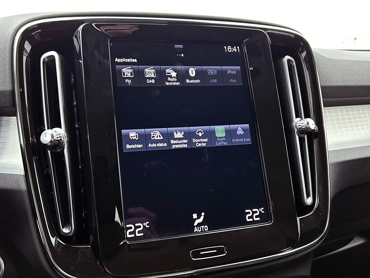 48970631 volvo xc40 1 5 t2 business pro trekhaak blis navigatie dab 67