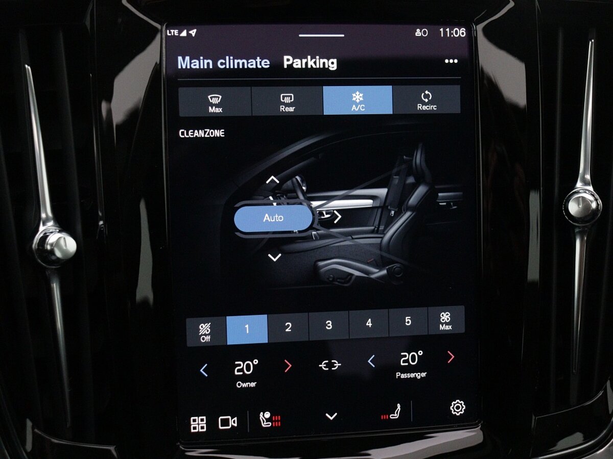 49112893 volvo v90 2 0 t6 awd ultimate dark panorama dak harman kardon 08