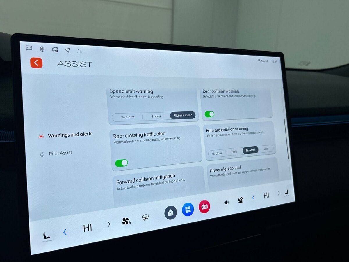 46691496 lynk co 08 more 345 pk 200km phev full option dealer demo 17