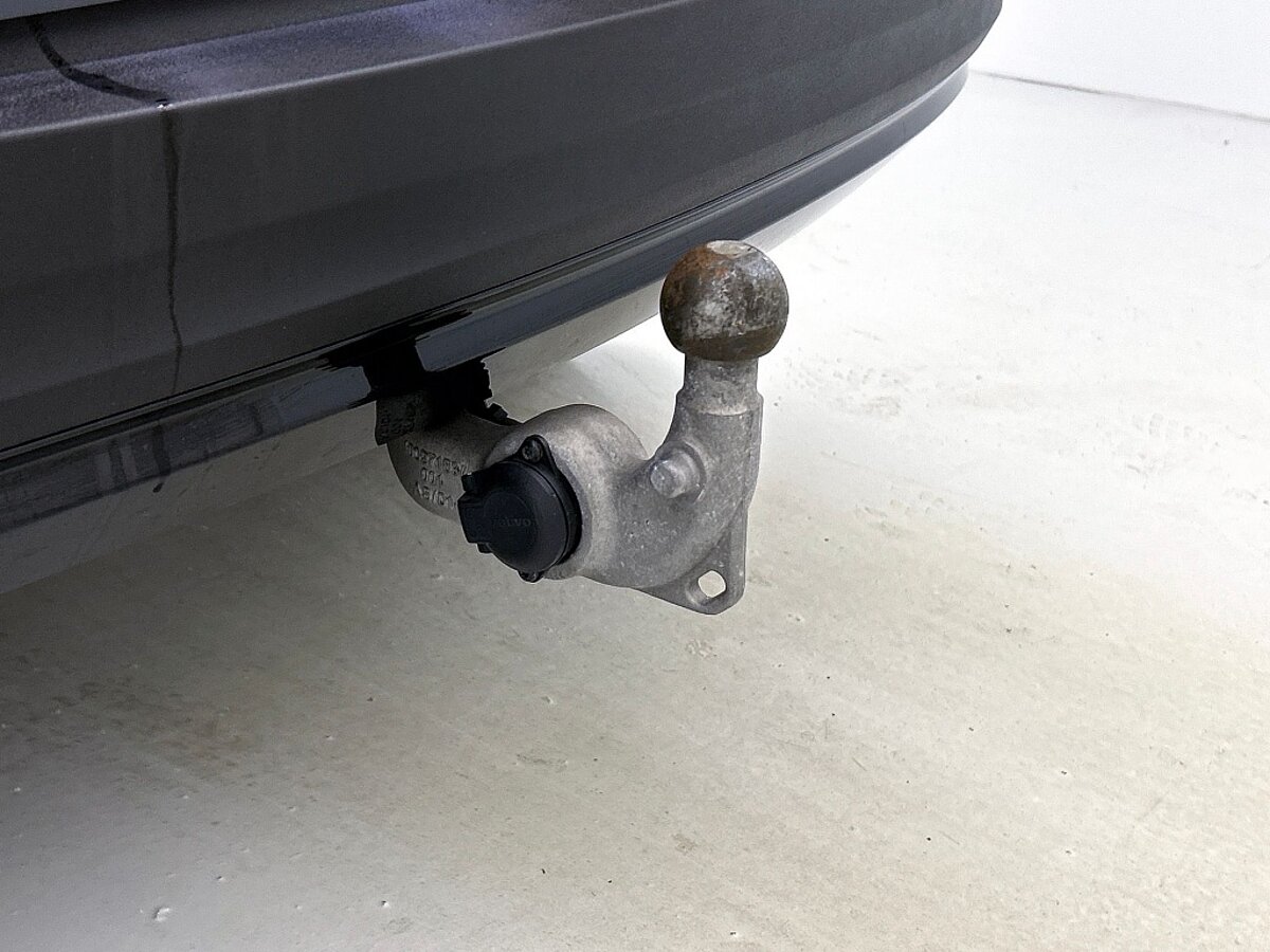 49446815 volvo xc40 1 5 t5 r design panorama dak trekhaak climate pack camer 8 01