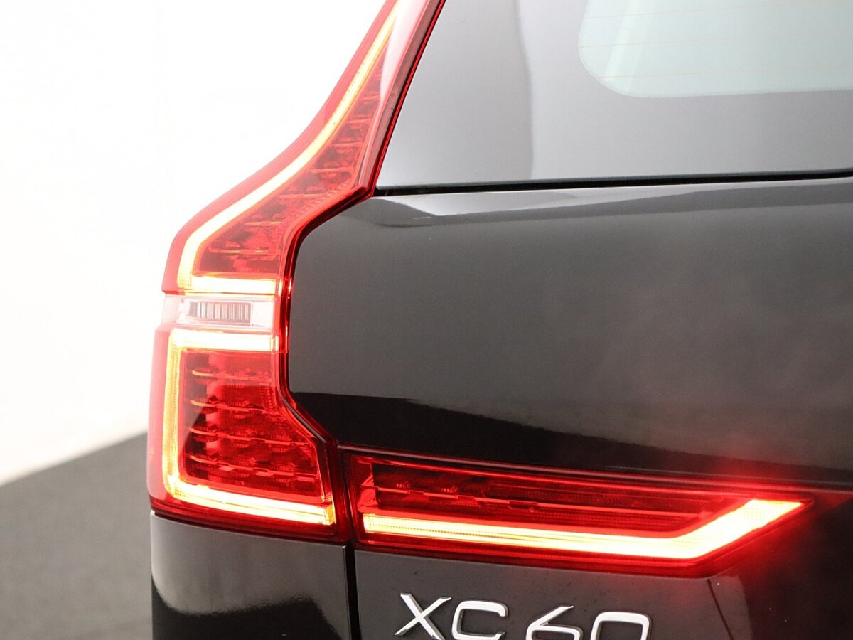 36165536 volvo xc60 2 0 t5 momentum pro 72