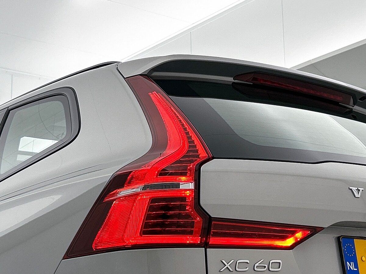 45497015 volvo xc60 2 0 t6 awd ultimate dark 360a camera trekhaak 22eda1