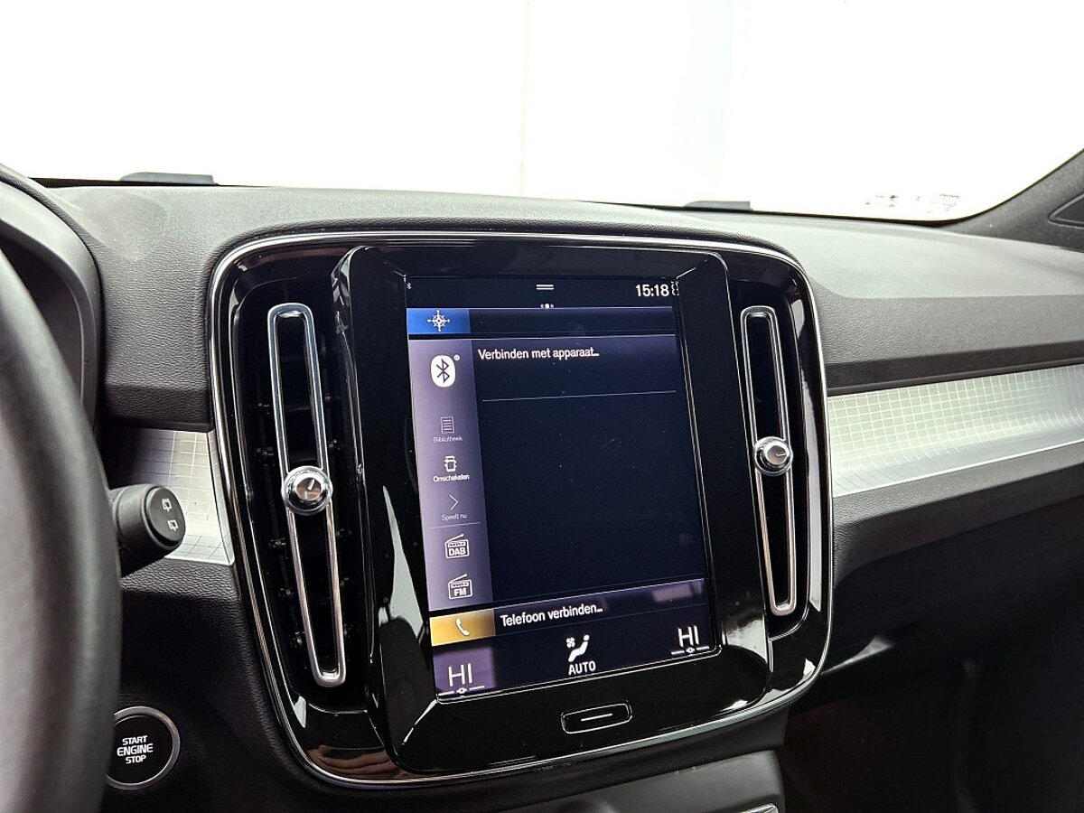 48084421 volvo xc40 1 5 t5 inscription expression navigatie parkeersensoren voor 92