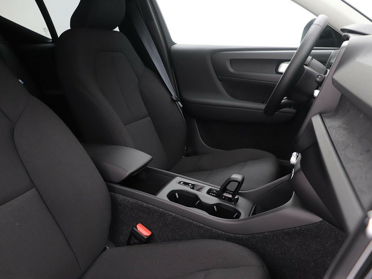 34674506 volvo xc40 1 5 t2 automaat r design look 199ba2