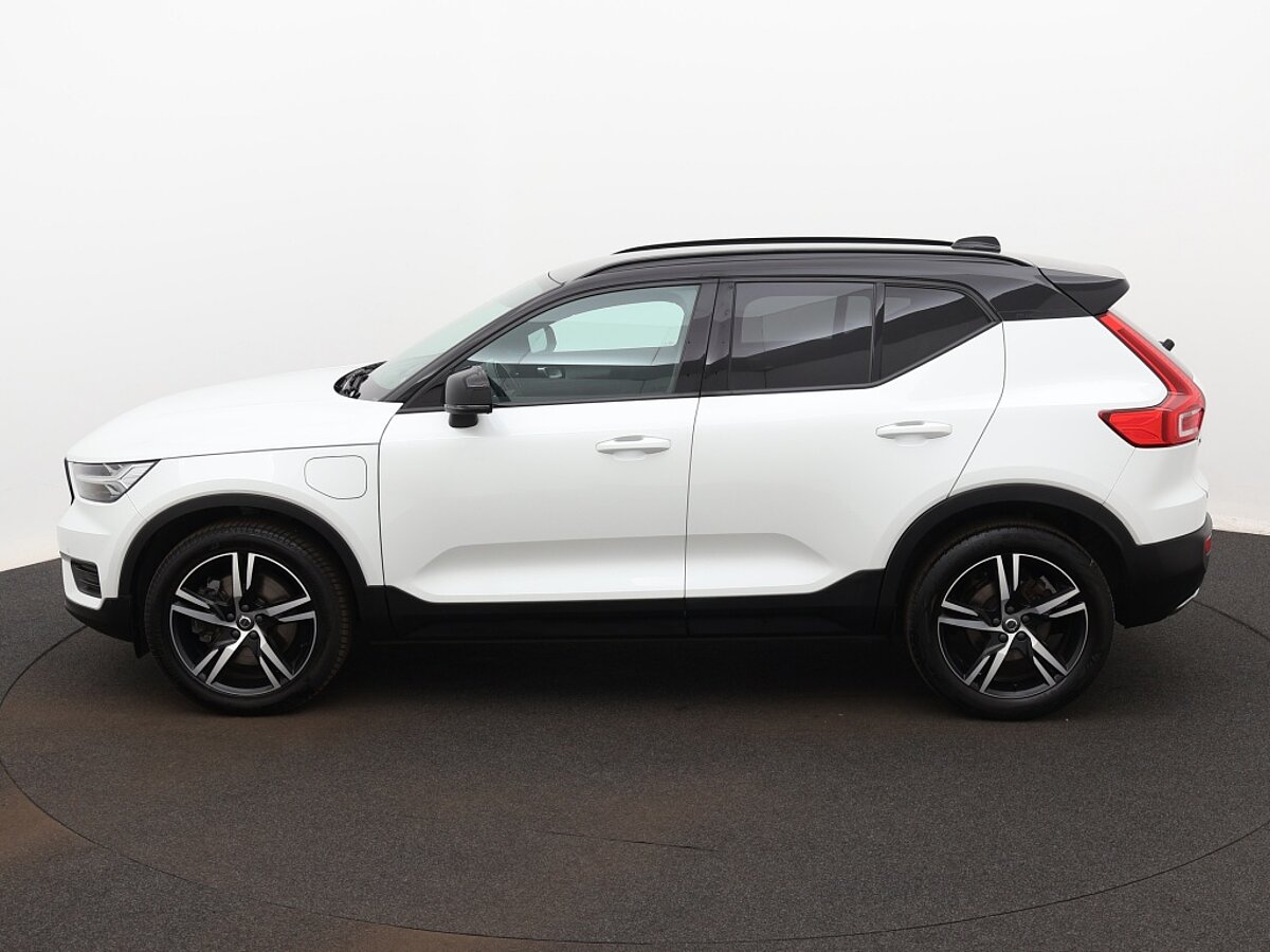34675392 volvo xc40 1 5 t5 recharge r design navi camera stoelverwarming 2 02