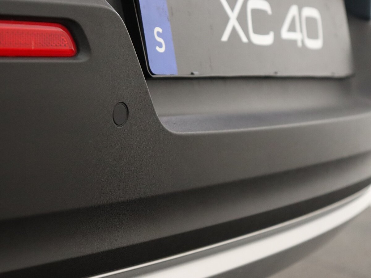 34948997 volvo xc40 1 5 t3 momentum pro lichtmetalen velgen elec achterklep 799e00