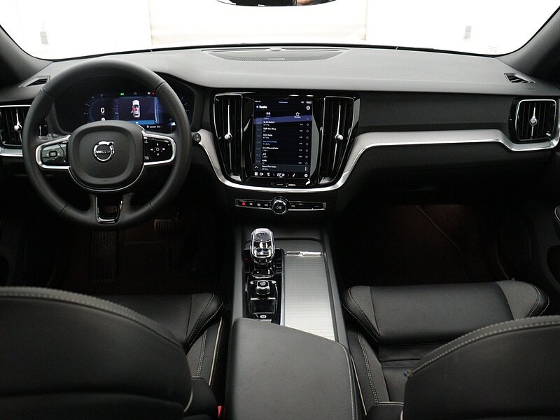 41603058 volvo v60 2 0 b3 plus dark panoramadak trekhaak 360a camera 6 09