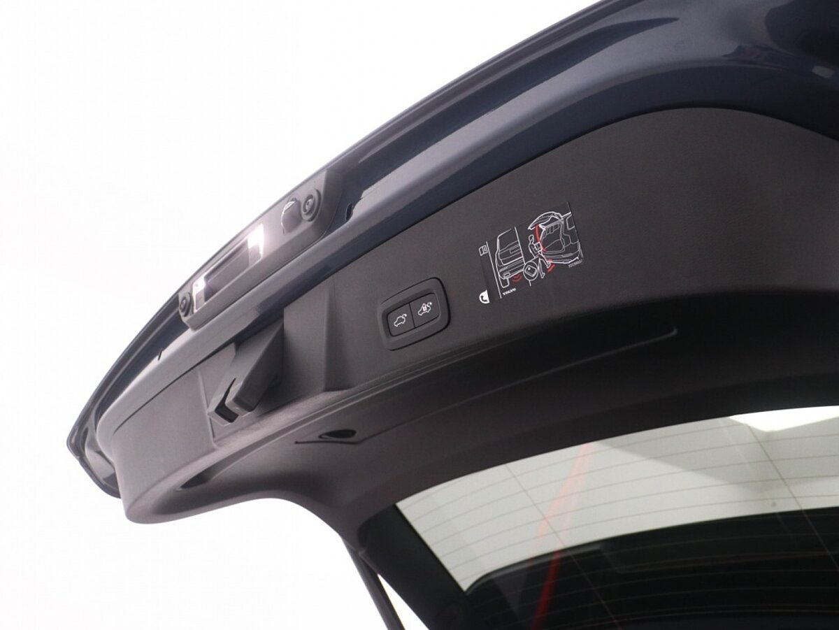 44244905 volvo xc40 1 5 t4 recharge inscription expression 72
