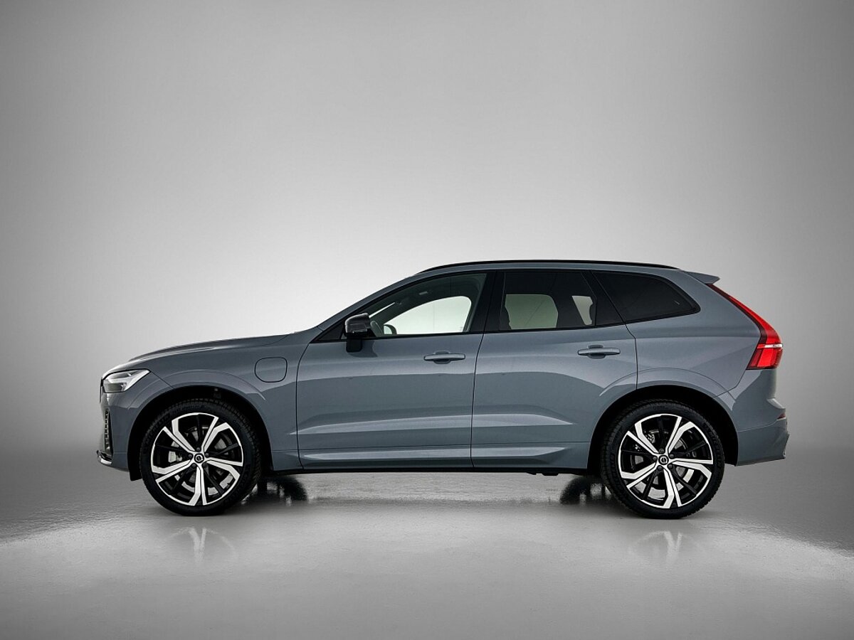 46205191 volvo xc60 2 0 t8 awd ultimate dark 2 02