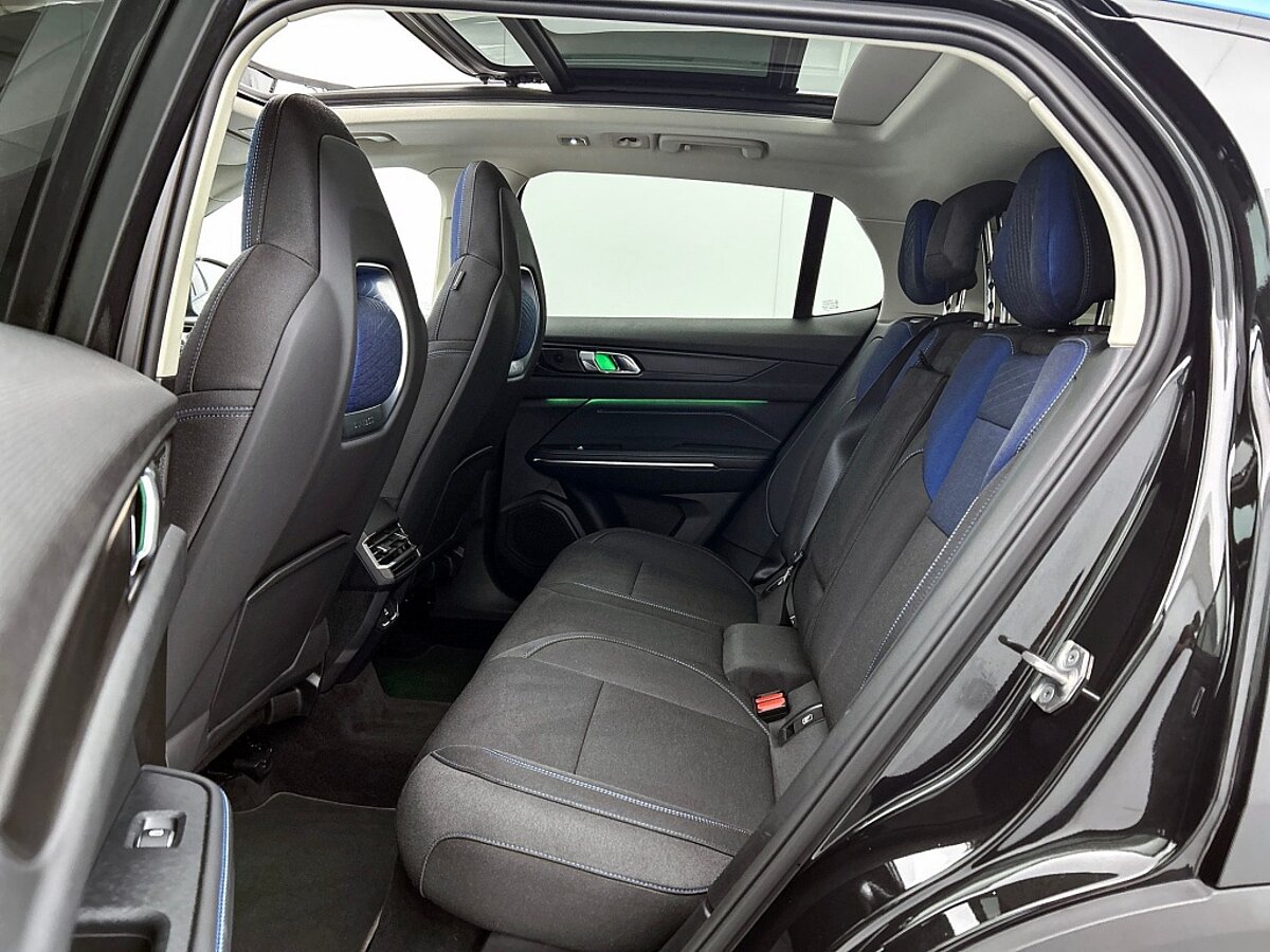 46588614 lynk co 01 1 5 phev business ed schuifdak 360 camera climate adapt 27