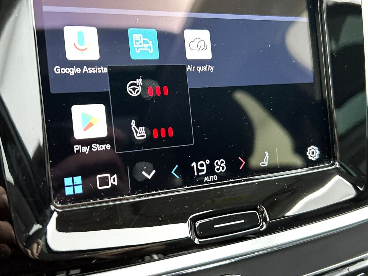 46764599 volvo v90 2 0 t6 awd ultra dark 23