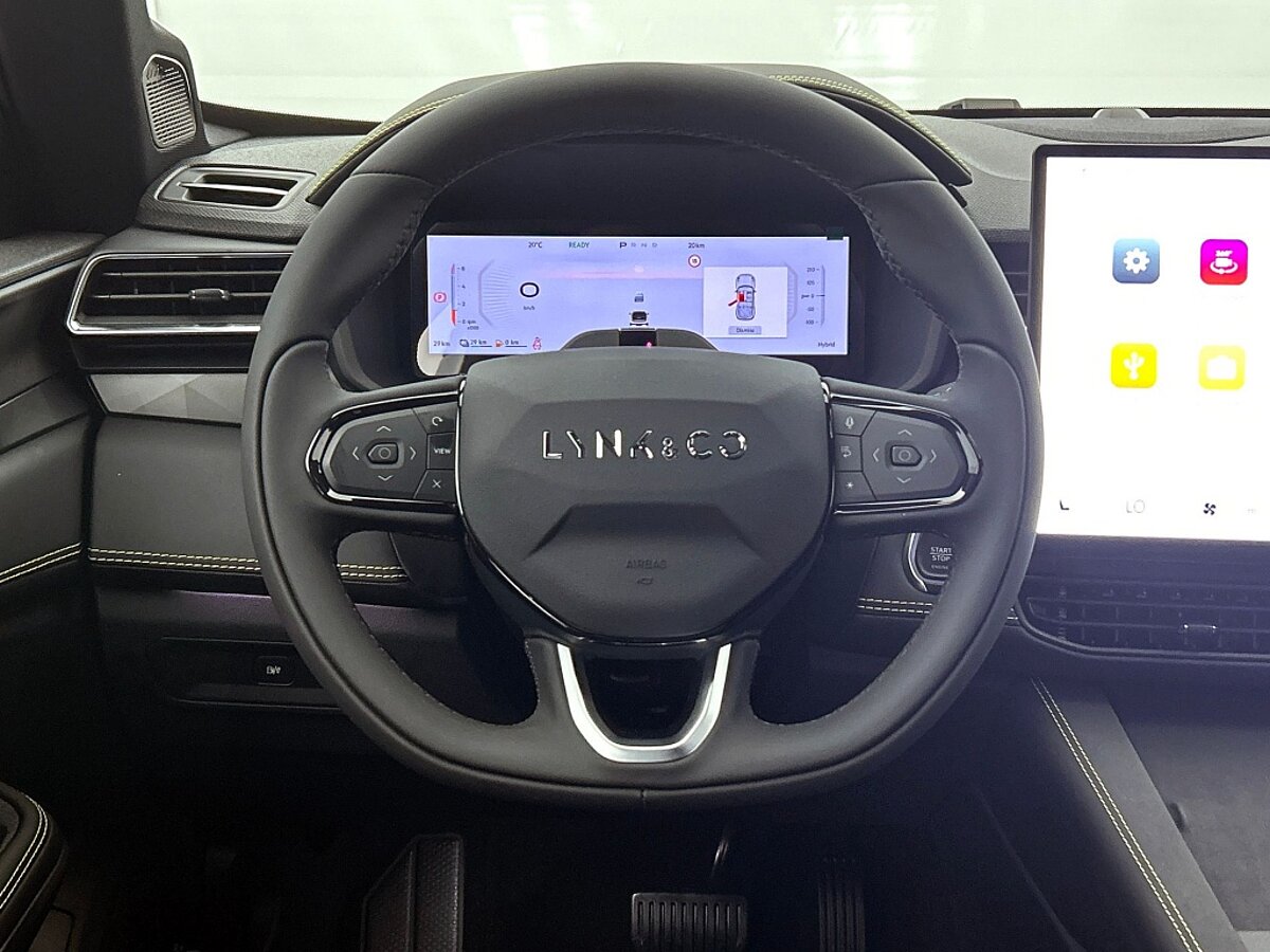 47307005 lynk co 01 1 5 more 261 pk 75km phev full option dealer demo 85