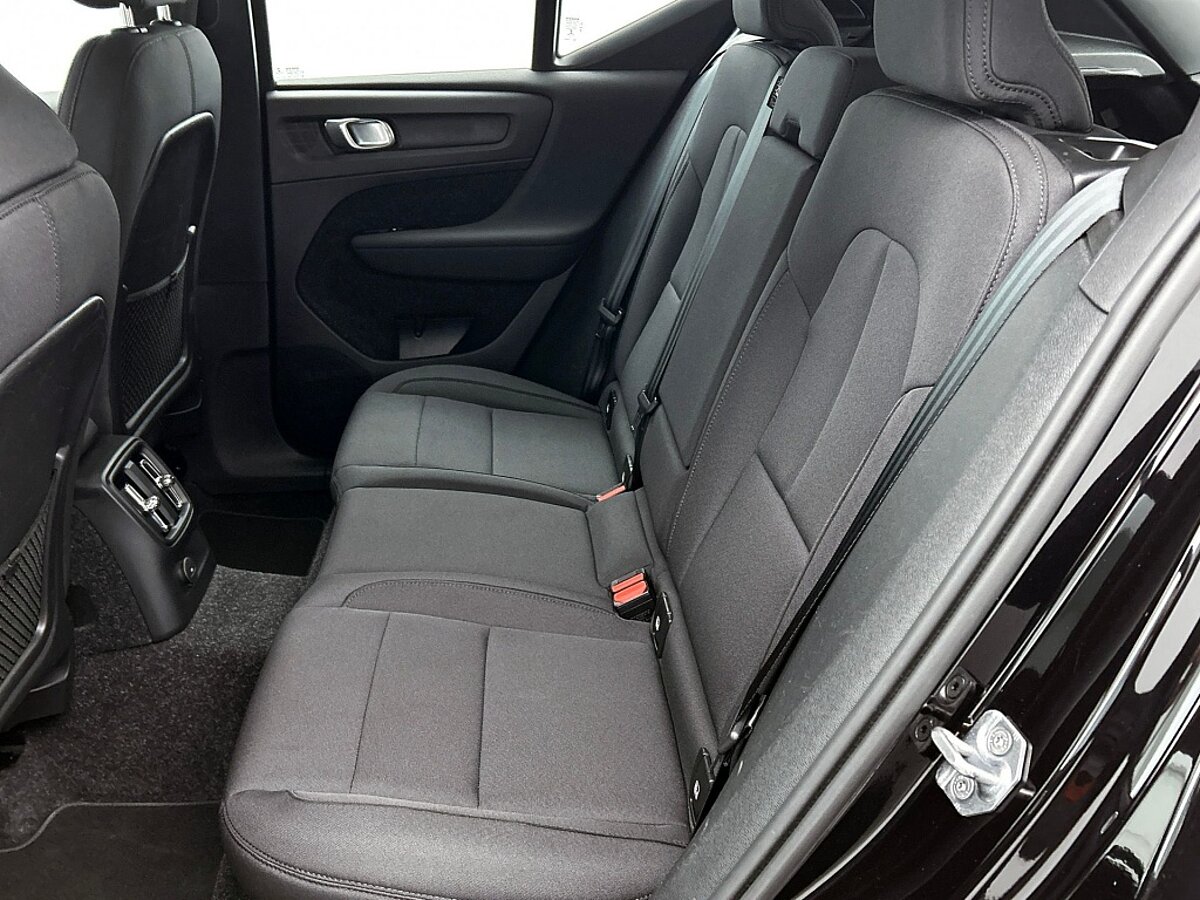 49594695 volvo xc40 1 5 t5 recharge business pro 66