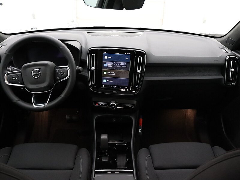 37925119 volvo c40 extended ultimate 82 kwh trekhaak harman kardon memory sto 6 19