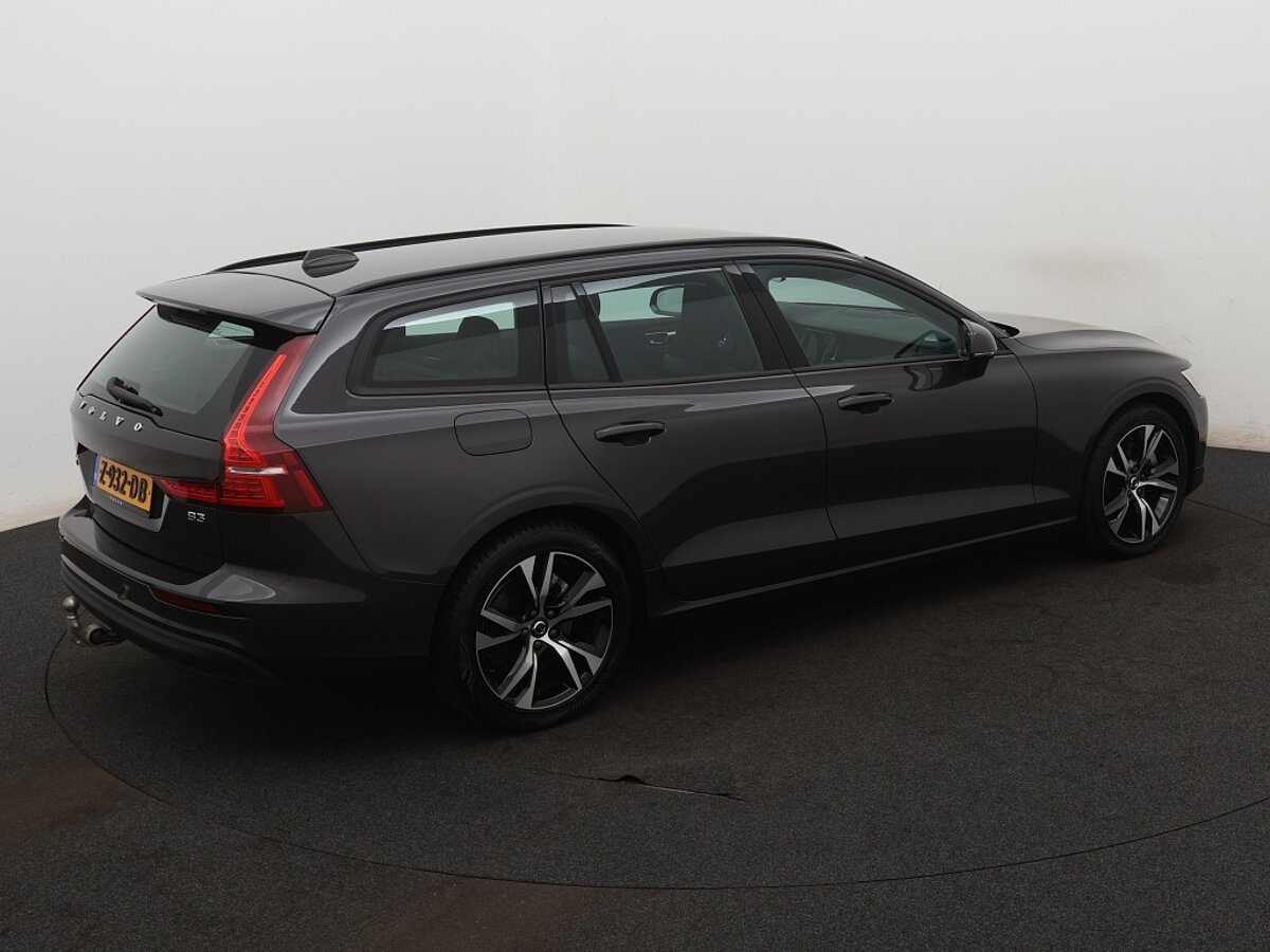 43976401 volvo v60 2 0 b3 essential edition driver assist climate pack trekha 10