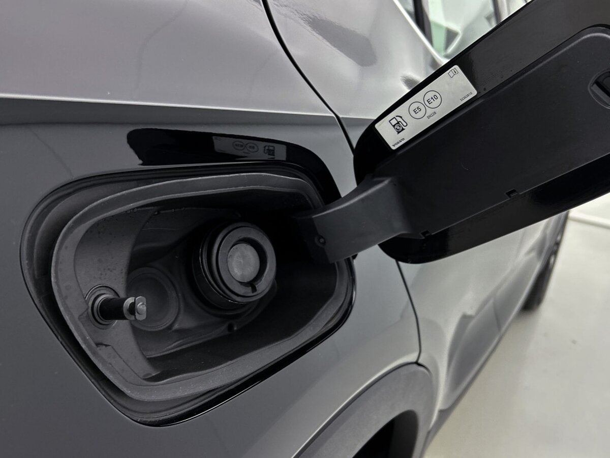 45736307 volvo xc40 t4 recharge inscription expression 22