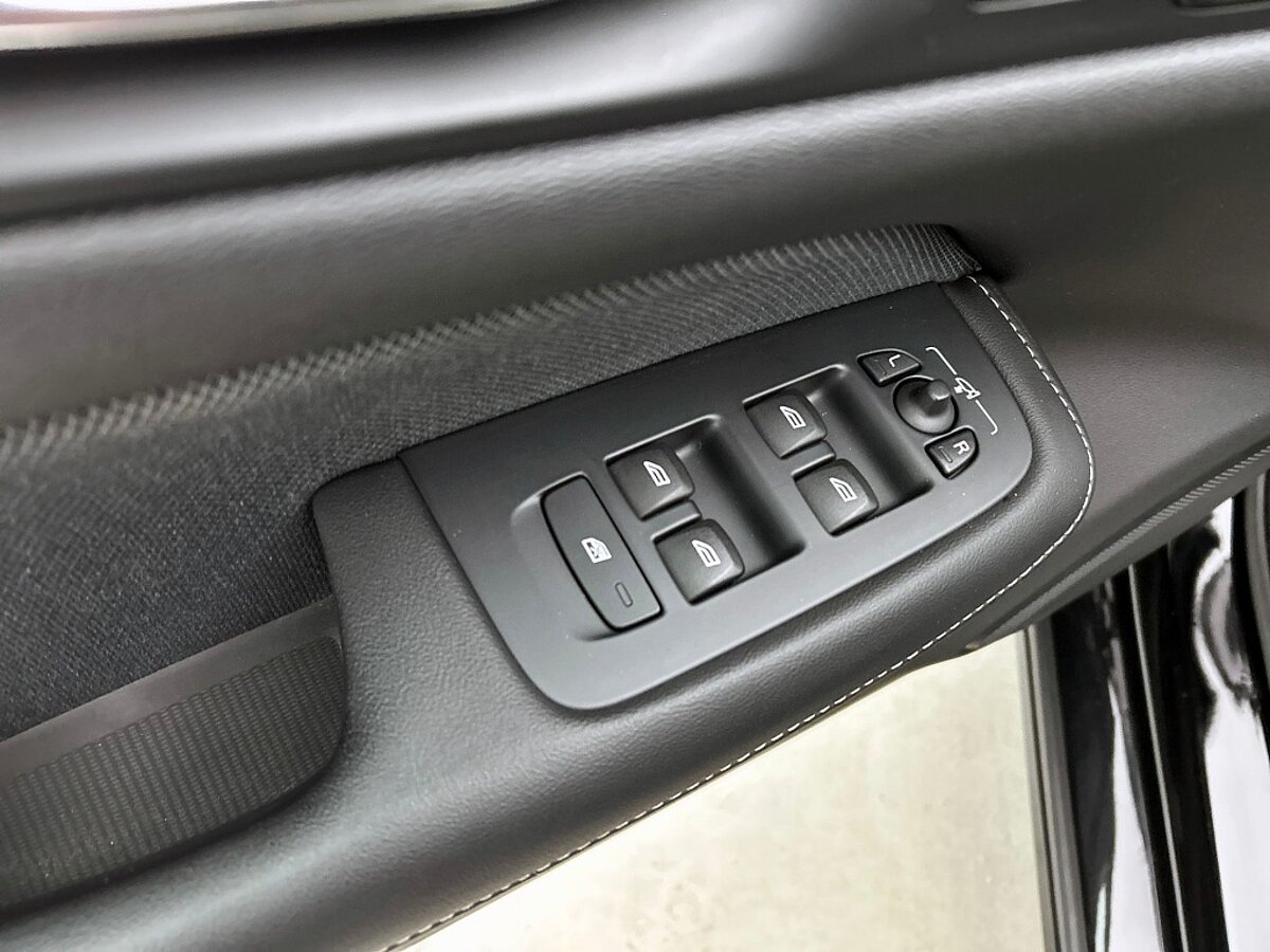 49484369 volvo s60 2 0 t5 r design camera blis sport leder memory seats 86